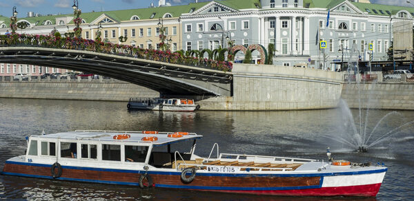 Теплоход Будь Готов