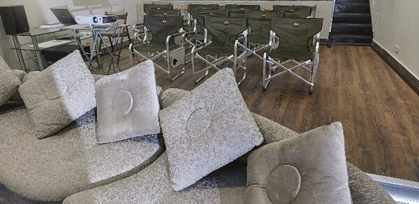 Custos Hotels Универсальная площадка с медиа-оборудованием