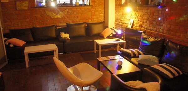 Уютный кинотеатр на 80 человек