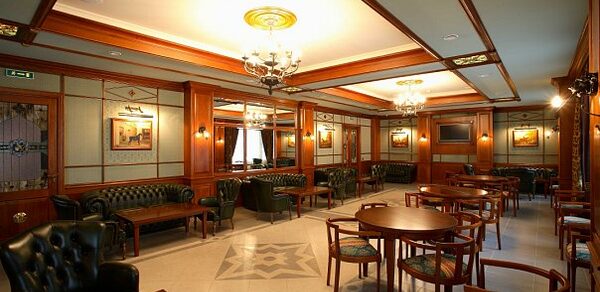 Lancaster Court Hotel