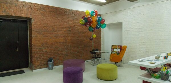 Арт-центр "НЕВСКИЙ 76"