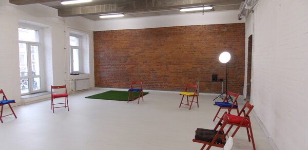 Арт-центр "НЕВСКИЙ 76"