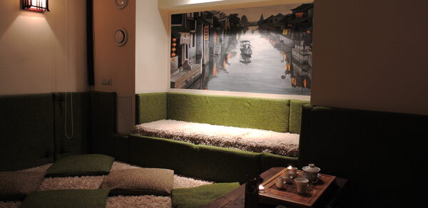 Уютная чайная комната