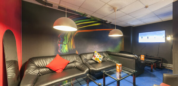 F-Lounge Лофт с кальянами и напитками