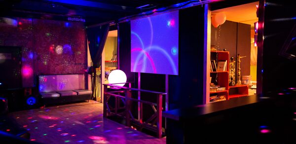 Лофт Лирика. Для вечеринок с камином. Lirika