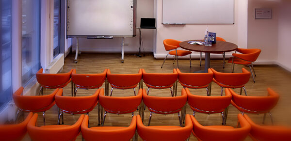 Петербургский Демоцентр Зал для бизнес-мероприятий