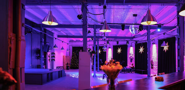 Лофт Комната. Уютный лофт для вечеринок 