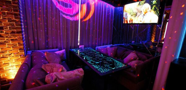 Republic Hall Караоке зона с vip-залом