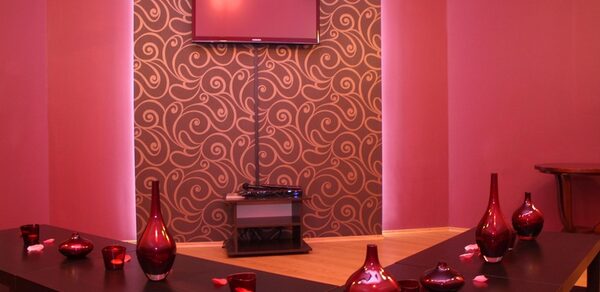 Зал для переговоров, Дней рождений, фуршетов, тренингов в центре Санкт-Петербурга