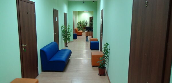 Тренер-ИТ. Большой учебный класс с компьютерами