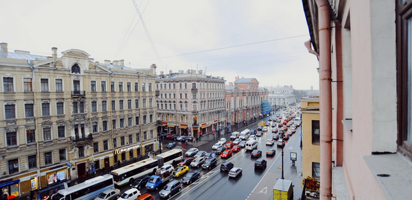 Замок на Невском