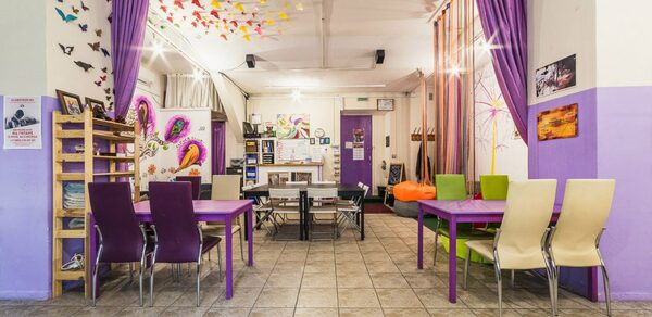 Арт-площадка со сценой