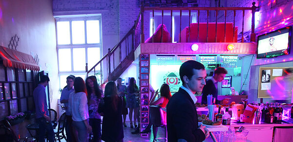 Лофт Моя Студия Лофт-кухня, 2 этажа, свет и звук