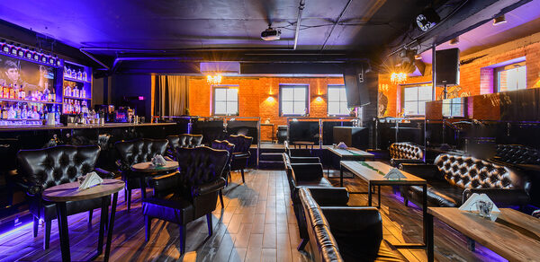 СредаЛофт Двухуровневое лаунж-пространство