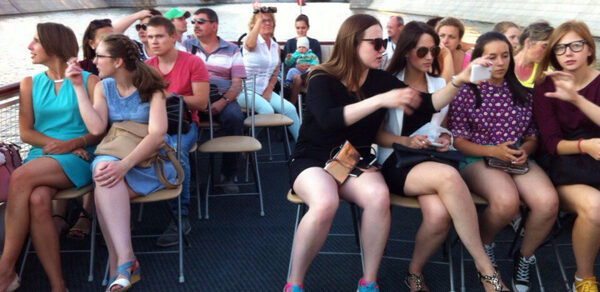 Теплоход Шаман для шумных вечеринок