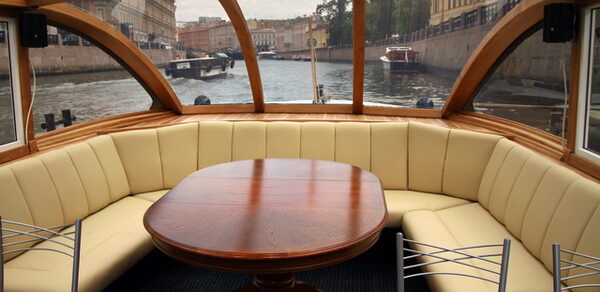 Теплоход "Олимпия"