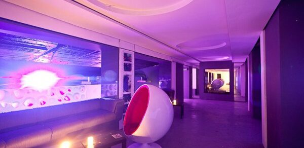 Клубное пространство