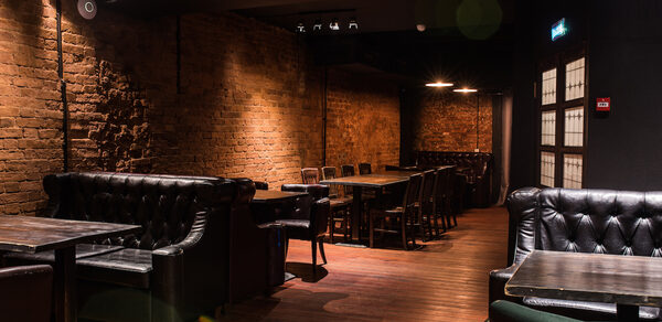 Kontora Grill Pub. Арт-лекторий 