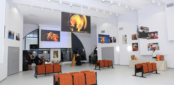 Лофт Белый Зал в Щёлково