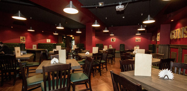 Лофт-бар в британском стиле 