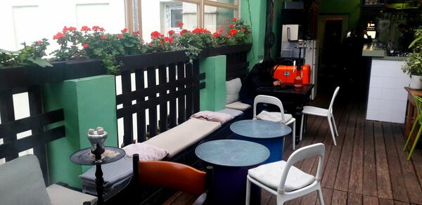 Бар 44 Творческий лофт с выходом на крышу