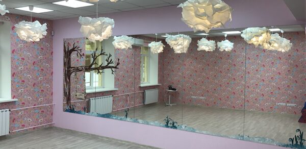 Маруся Клуб для мам и малышей Лофт с детской зоной 