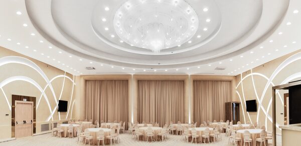 Современный банкетный зал