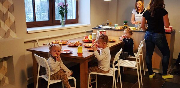 Лофт с кухней в Стрельне 