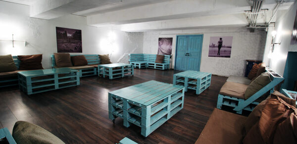 Questmakers Большой зал в дизайнерском двухуровневом лофте