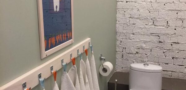 Детская студия Вместе Лофт-пространство с зеркальной стеной