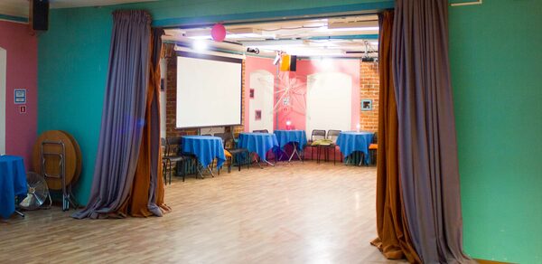 Двойной зал на арбатской