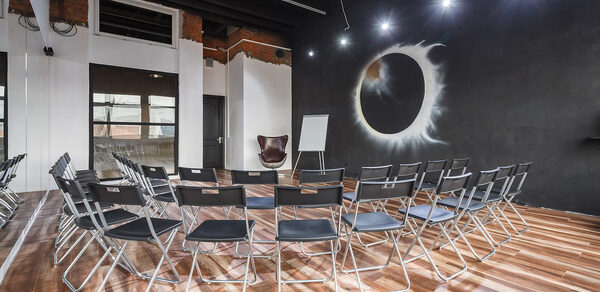 Gold&Dance Тренинг-лофт в офисном здании