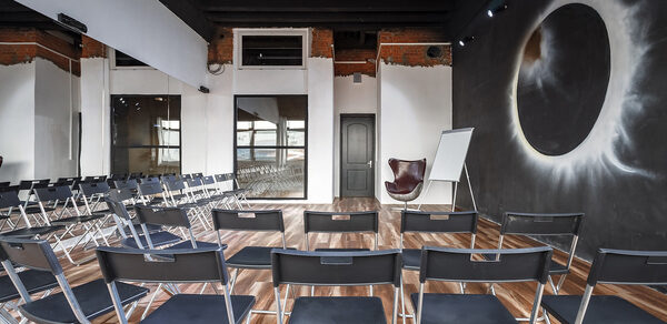 Gold&Dance Тренинг-лофт в офисном здании