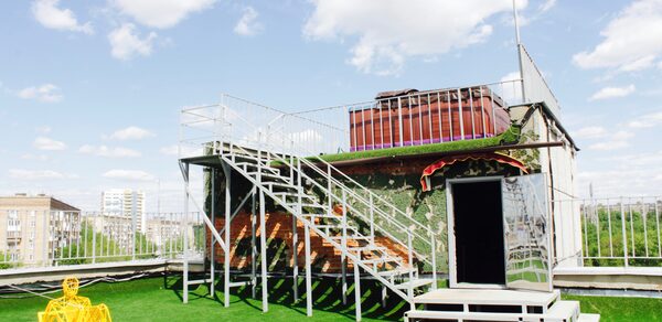  ZVEZDA ROOFTOP. Крыша на набережной Москвы-реки