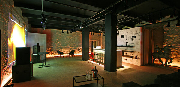 AIRLOFT. Камерный лофт в особняке 