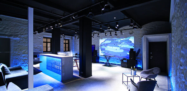 AIRLOFT. Камерный лофт в особняке 