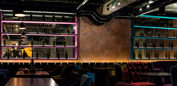 Лофт-бар с концептуальным дизайном