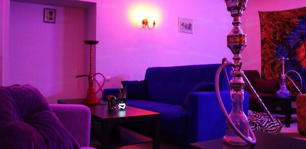 Кальянная "Push-Up" Уютная кальянная для отдыха