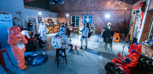 Rave On Loft. Просторный лофт с летней верандой