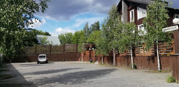 Клубный деревянный дом