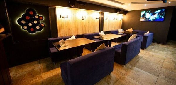 roomin' at squat 3/4 