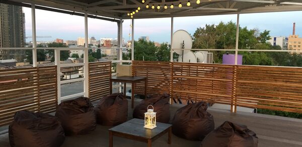 Крыша с навесом для мероприятий любого формата