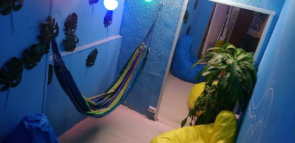 Дедушка Хо. Лофт в стиле балийского кэмпа