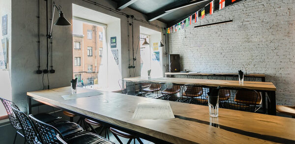 Avrora Bar (Аврора Бар). Лофт в американском стиле