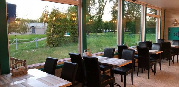 Lighthouse Bar. Лофт-бар с отдельным входом