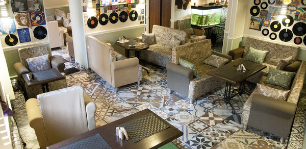 Bar Comeback Кафе под закрытие в центре города