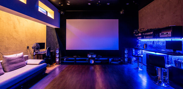 Караоке-лофт со светомузыкой