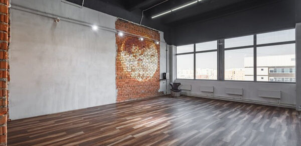 Gold&Dance Зал в стиле лофт с панорамным окном