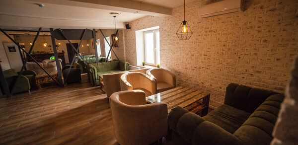 Лаунж-бар в стиле лофт