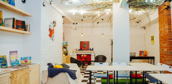 Универсальная творческая студия